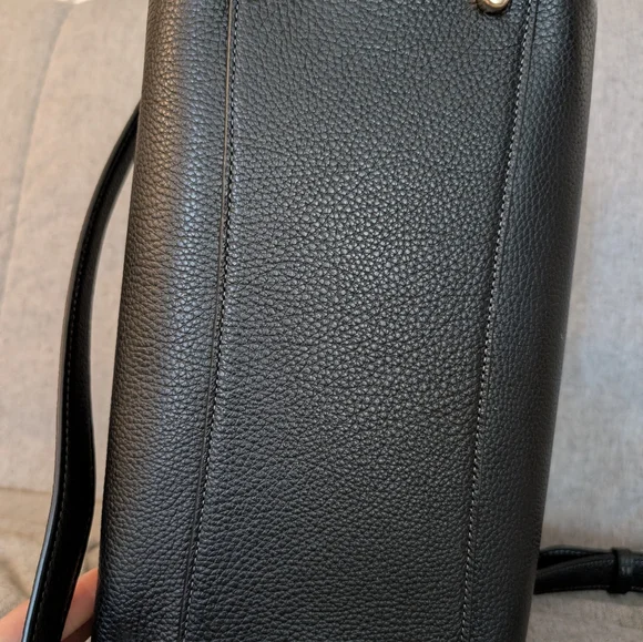 Coach Large Rowan Black Pebbled Leather - Picture 7 of 11